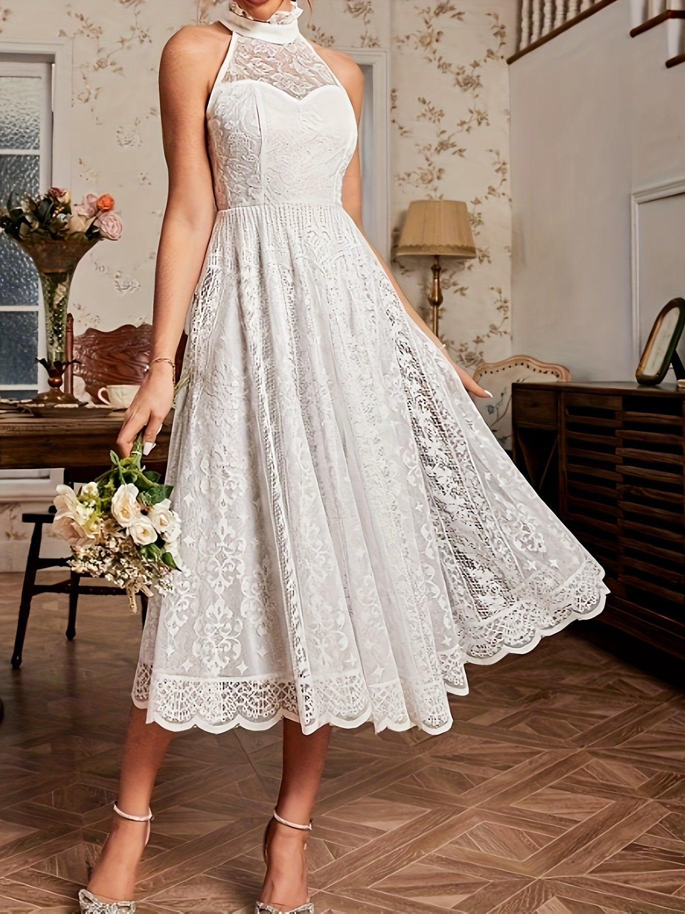 Vestido Aline com Babado sem Mangas