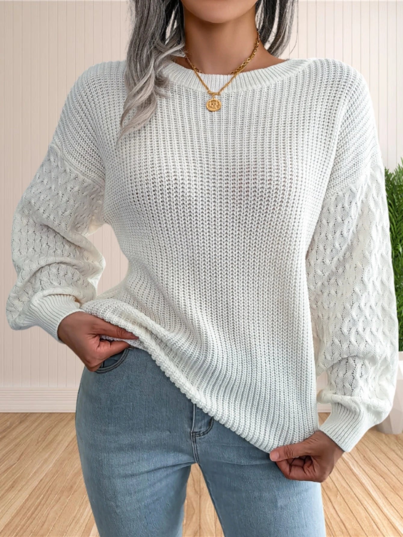 Blusa Manga Longa de Malha com Gola Redonda