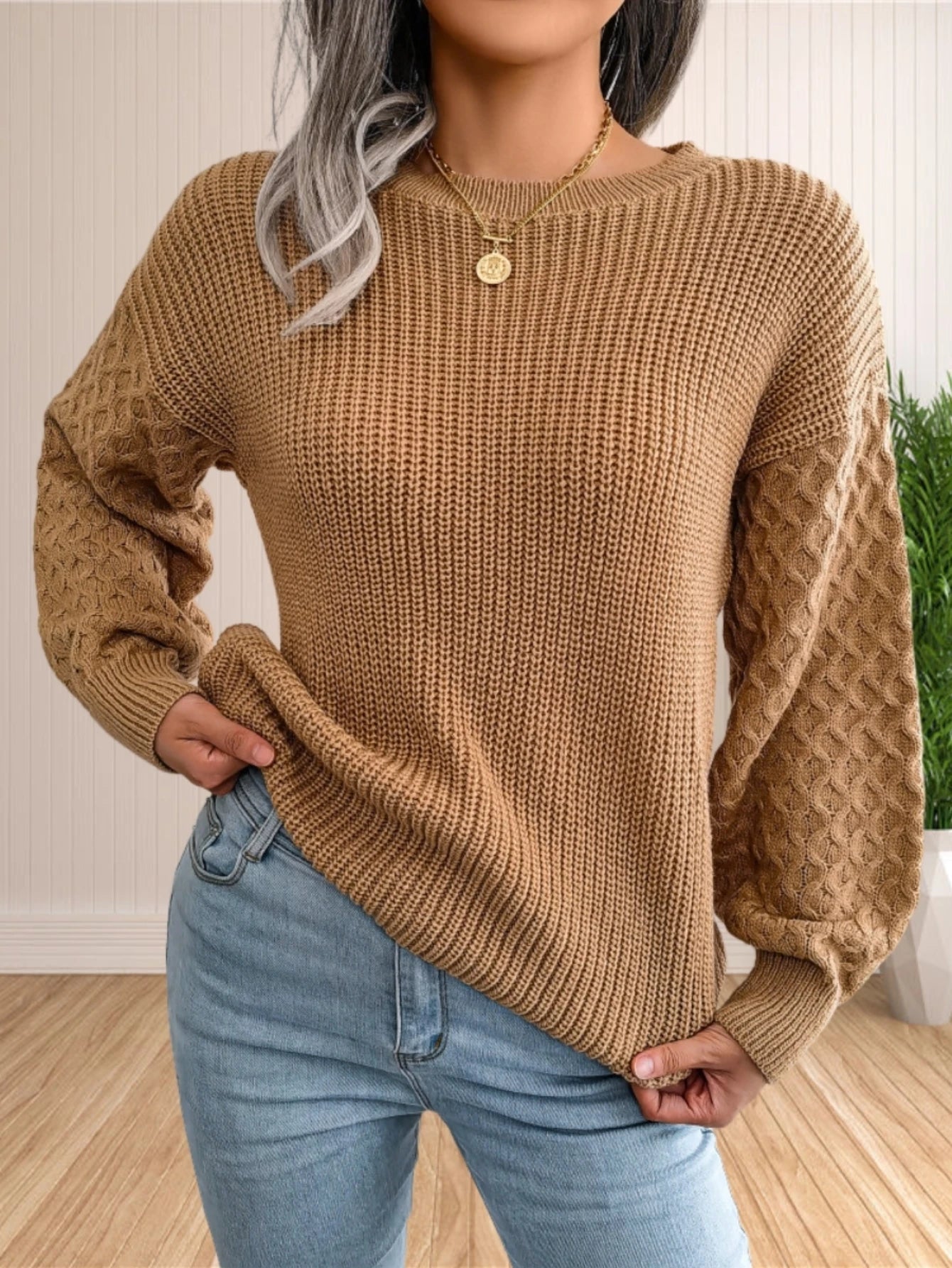 Blusa Manga Longa de Malha com Gola Redonda