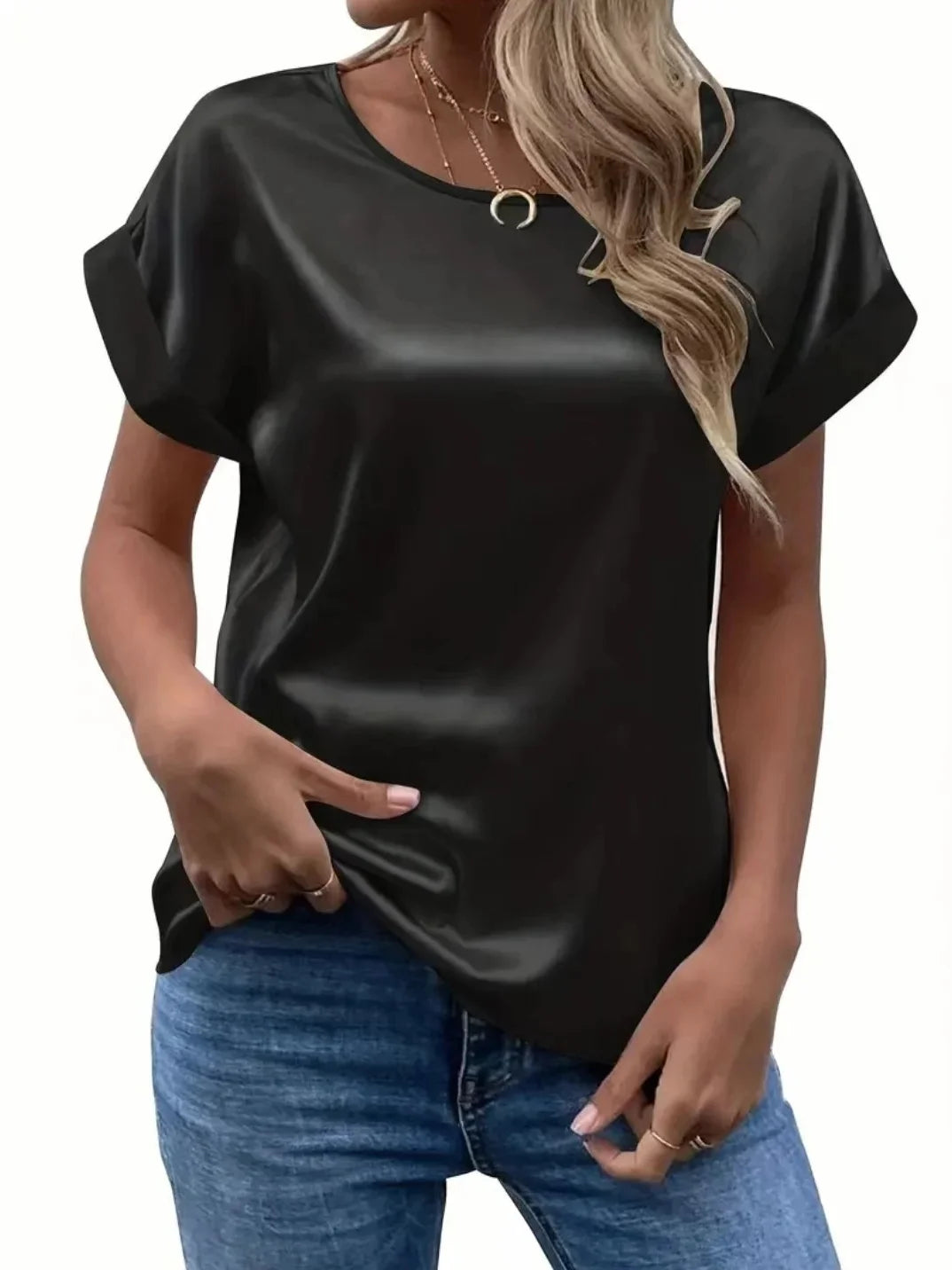 Blusa de Cetim com Manga Asa de Morcego