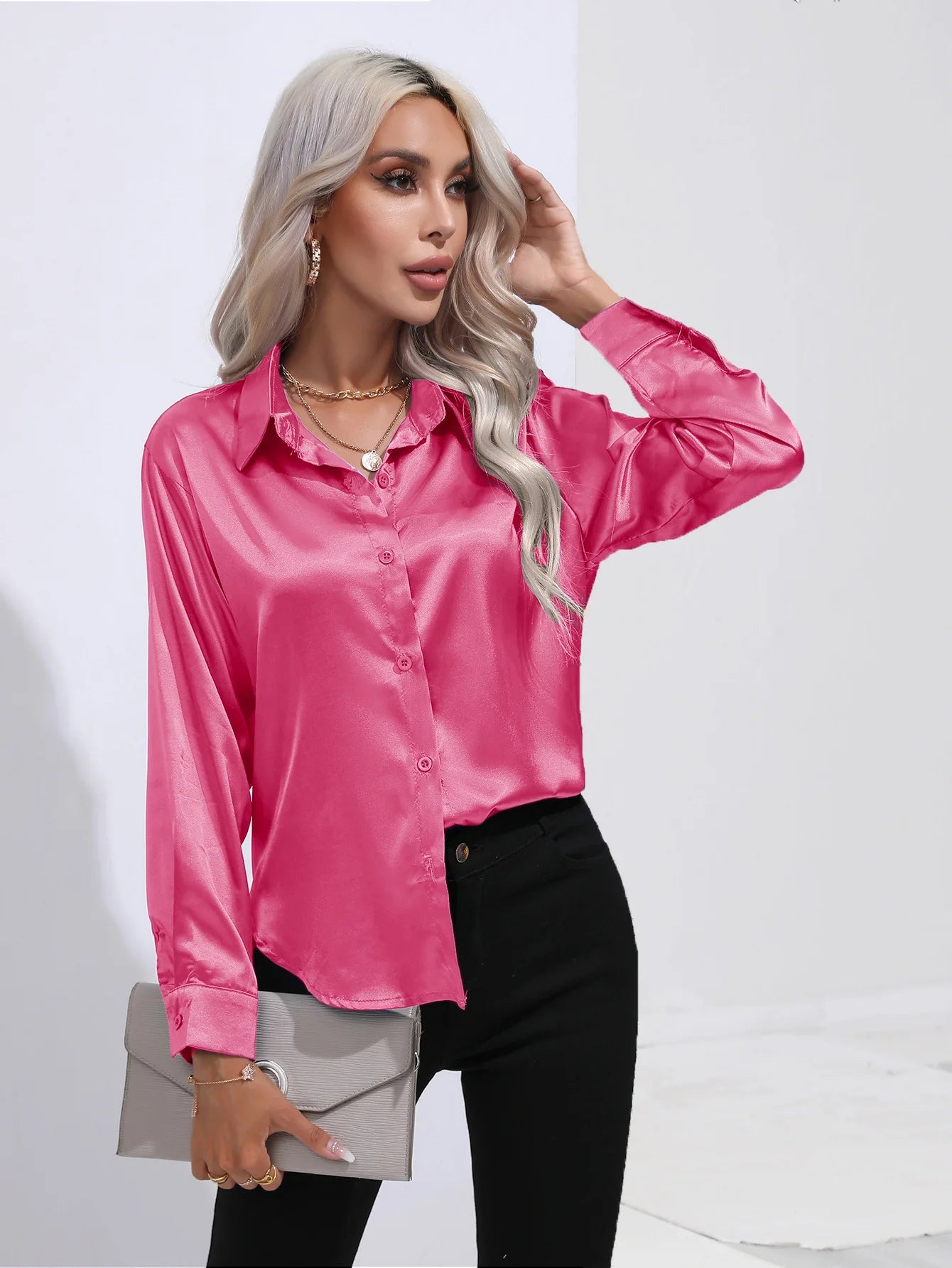 Camisa de Cetim Clássica com Lapela