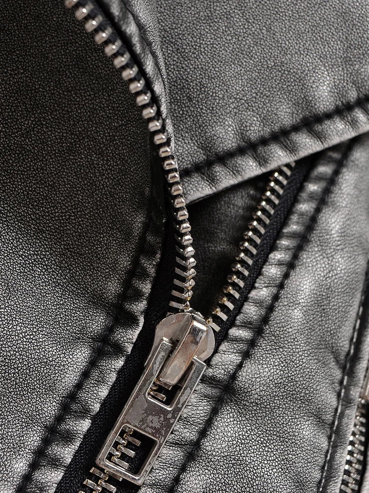 Jaqueta Cinza de Couro Curta Feminina Cinto Retro Biker