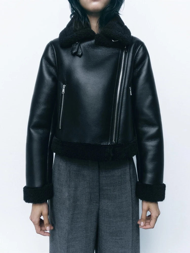 Jaqueta Preta de Couro Feminina Zipper Retro Cropped