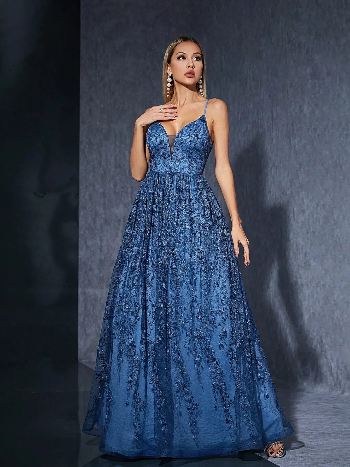 Vestido Azul Marinho Longo Yvone Bordado