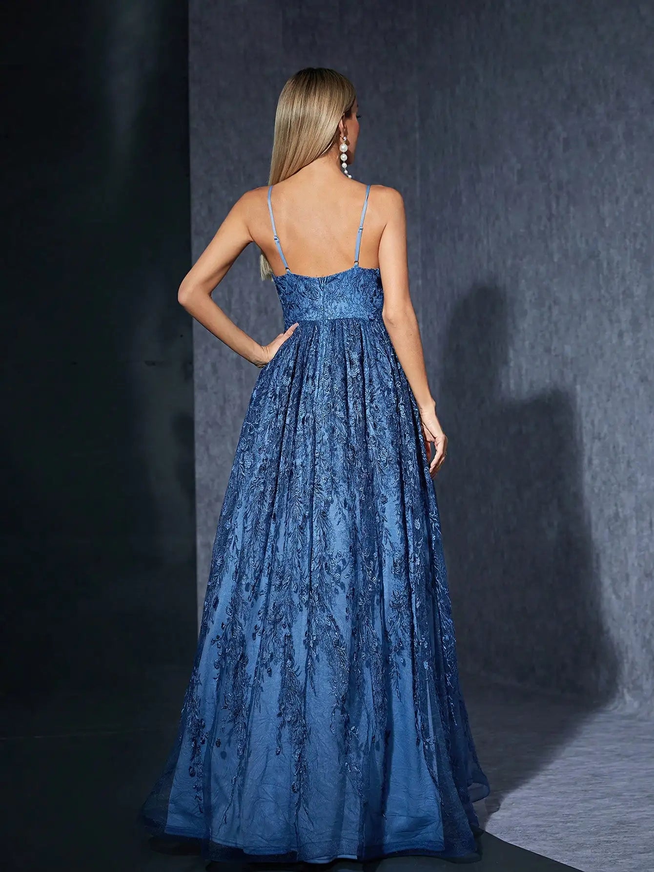 Vestido Azul Marinho Longo Yvone Bordado