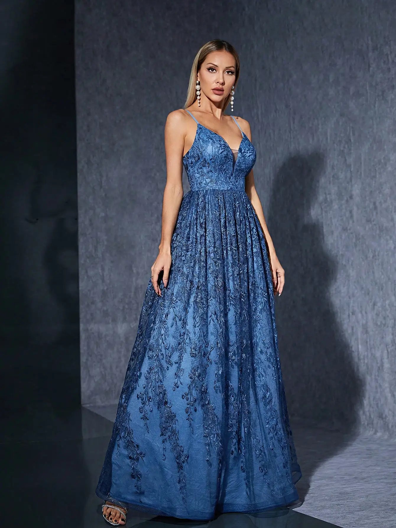 Vestido Azul Marinho Longo Yvone Bordado