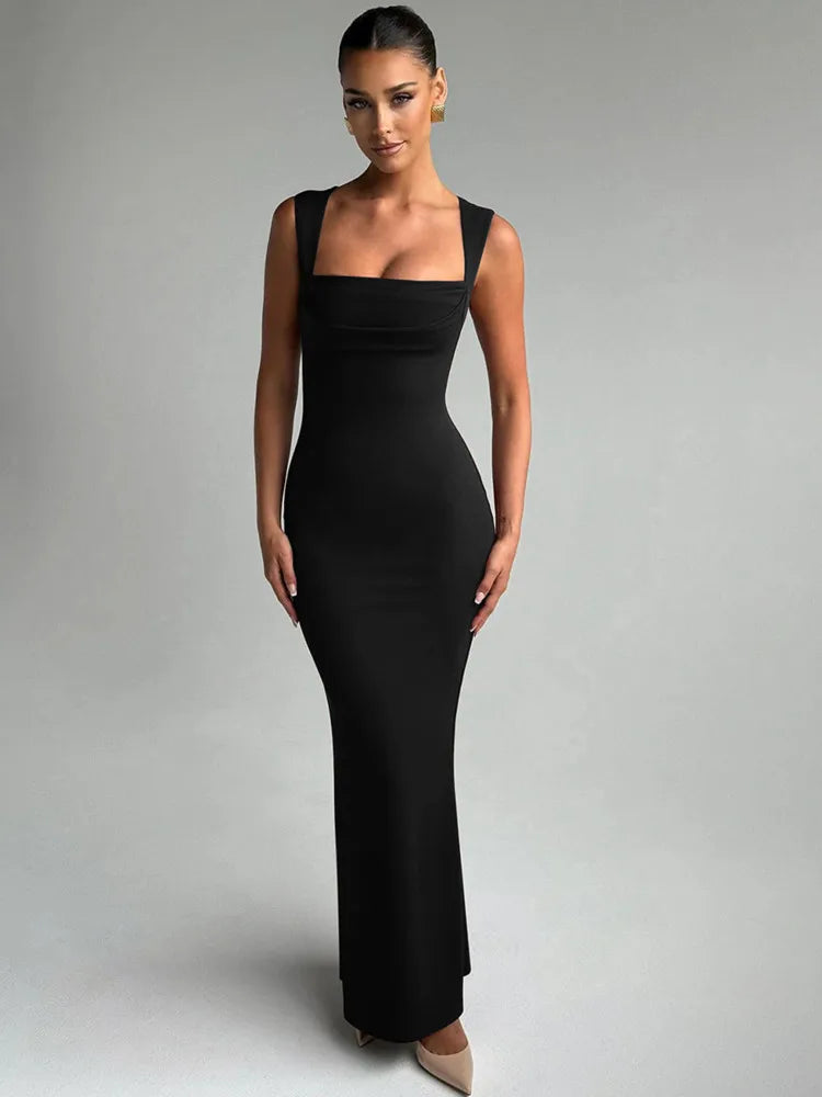 Vestido Longo Radiante Decote Quadrada