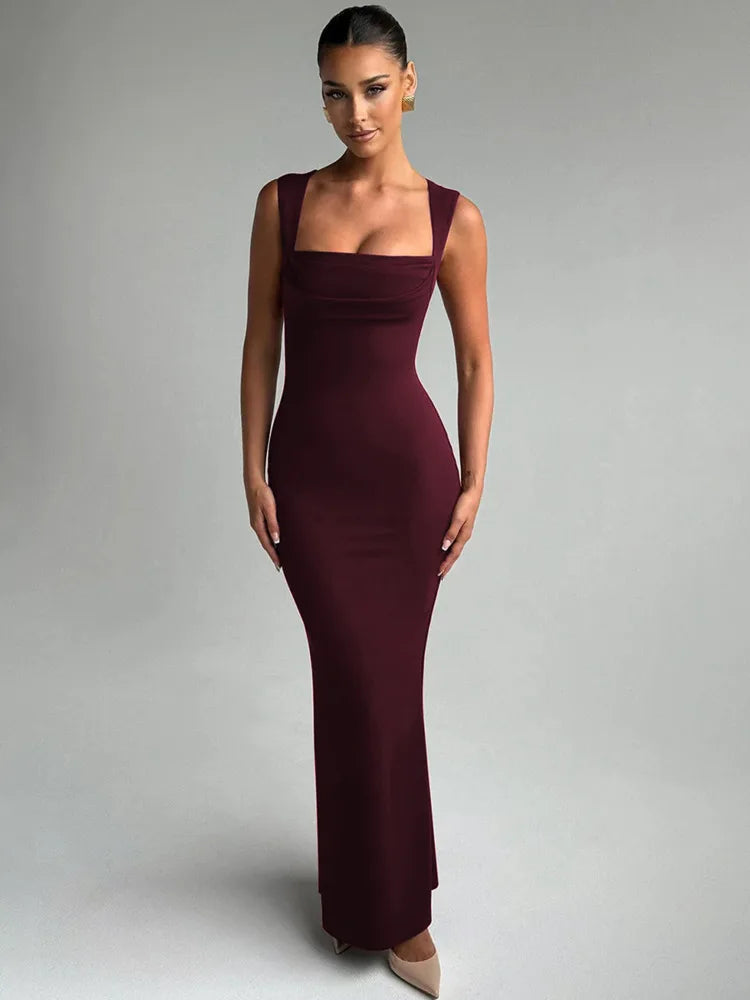 Vestido Longo Radiante Decote Quadrada