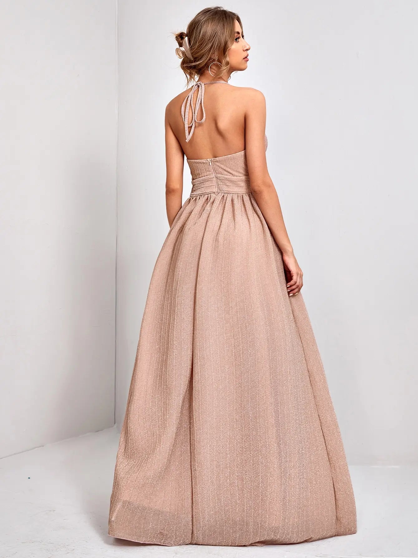 Vestido Rosa Longo Halter de Arame