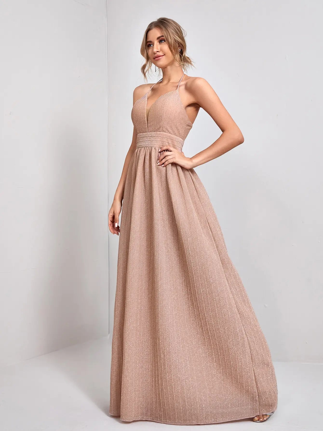 Vestido Rosa Longo Halter de Arame