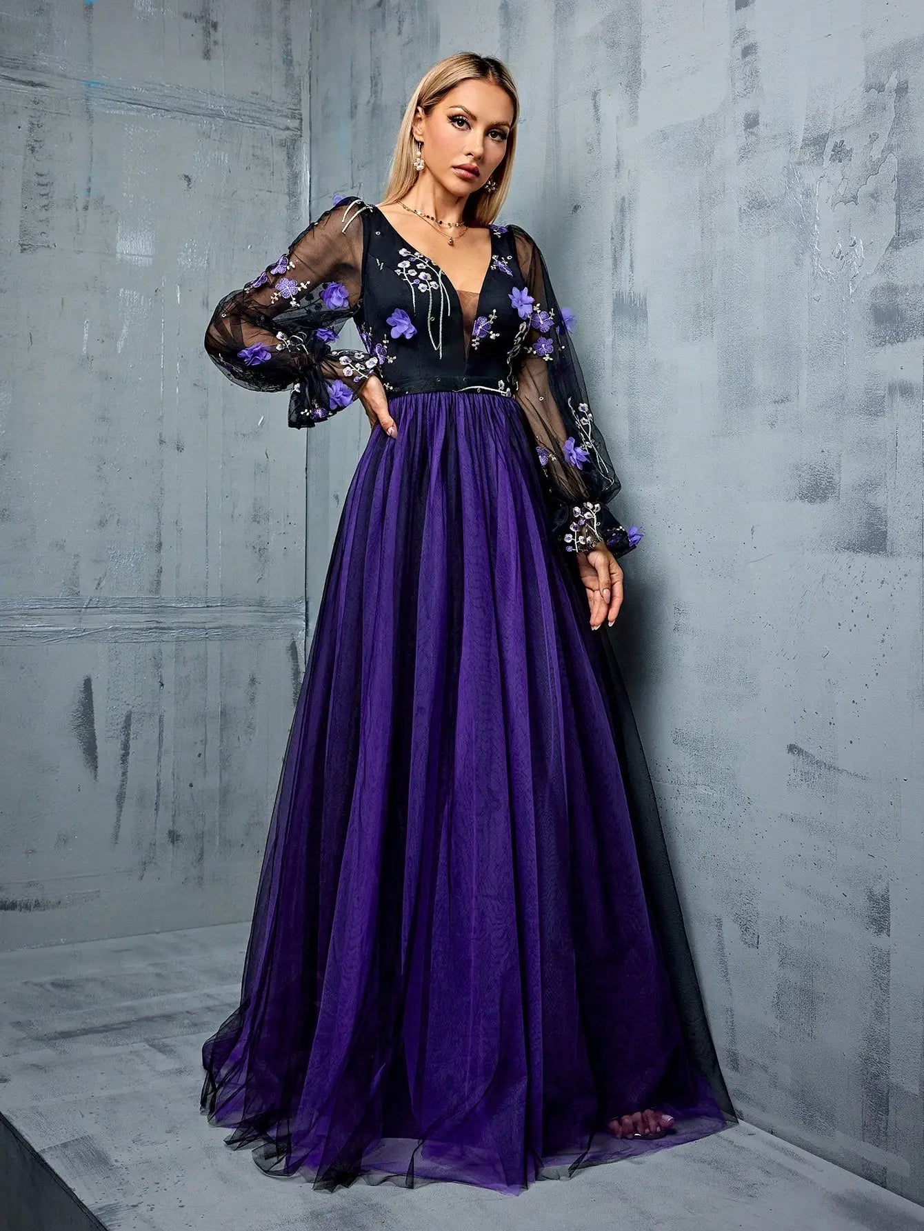 Vestido Roxo Longo Flor Bordado