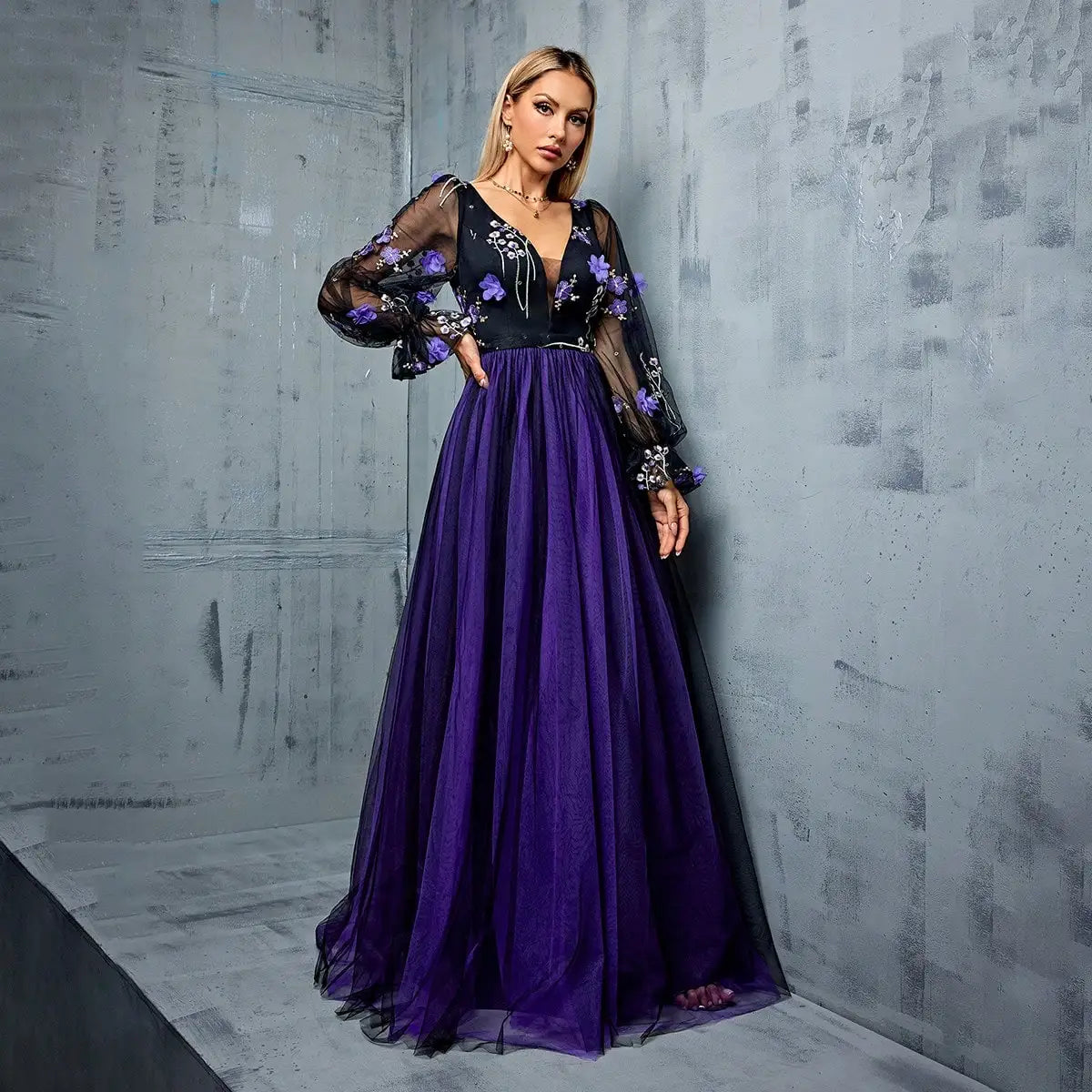 Vestido Roxo Longo Flor Bordado