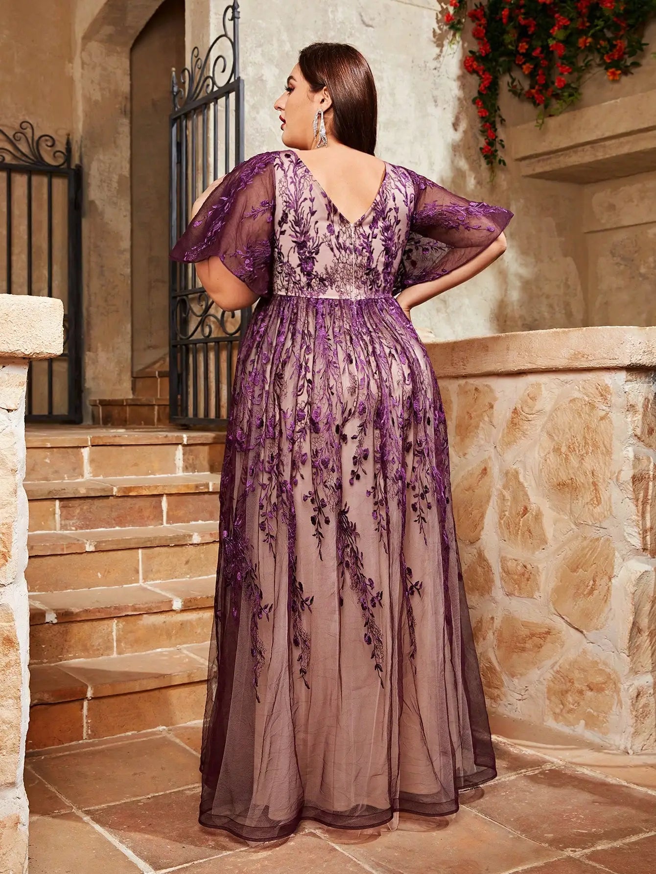 Vestido Roxo Longo Plus Size Uliana