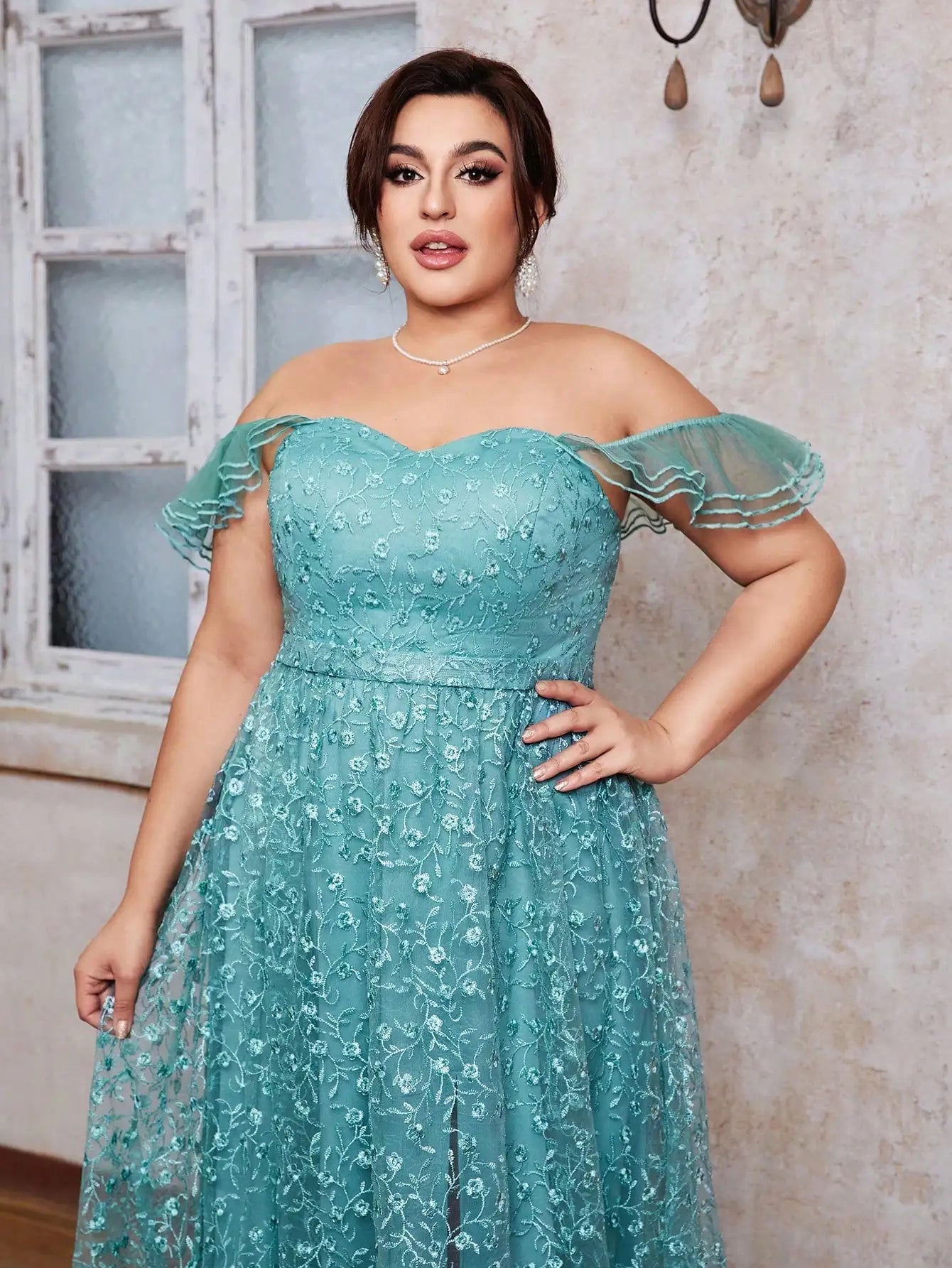 Vestido Verde Longo Plus Size Manga Folha de Lótus Ombro Off