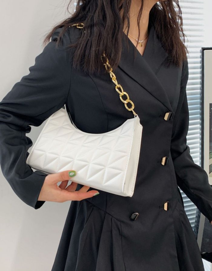 Bolsa Branca Feminina Matelassê Corrente