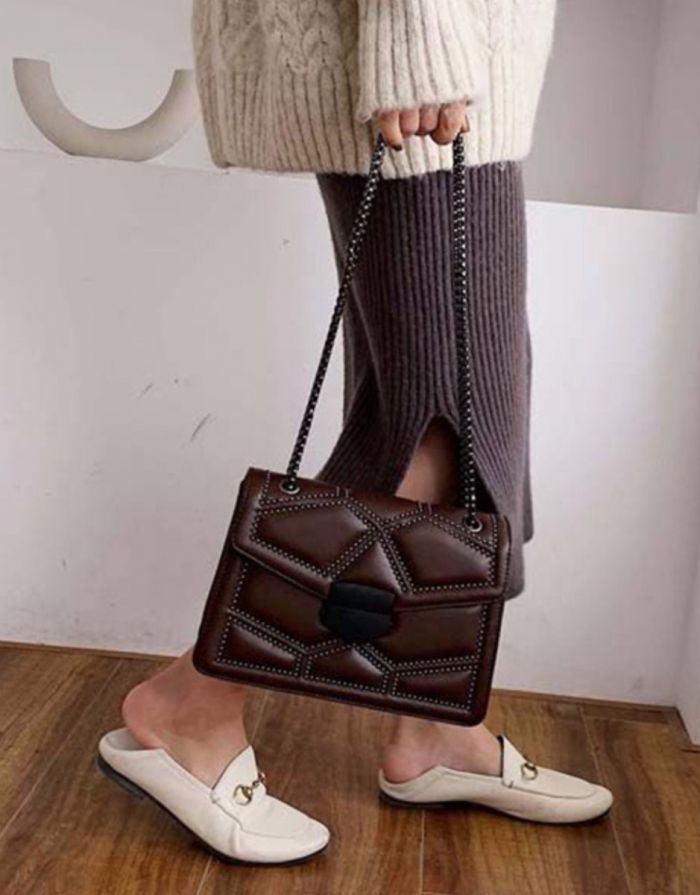 Bolsa Marrom Feminina Pequena Couro Rebite