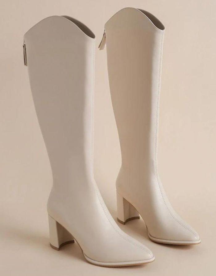 Bota Feminina Bege Clássica Cano Alto Simple