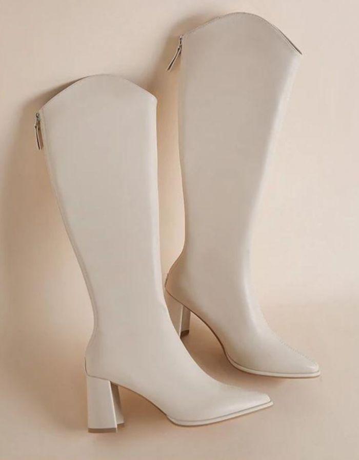 Bota Feminina Bege Clássica Cano Alto Simple