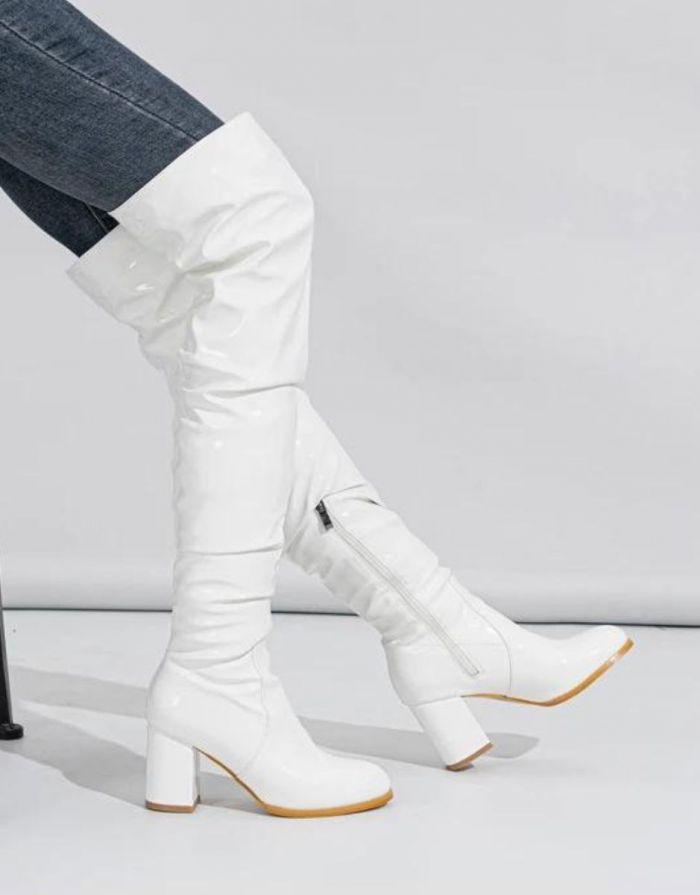 Bota Feminina Branca Couro Envernizado Salto Bloco