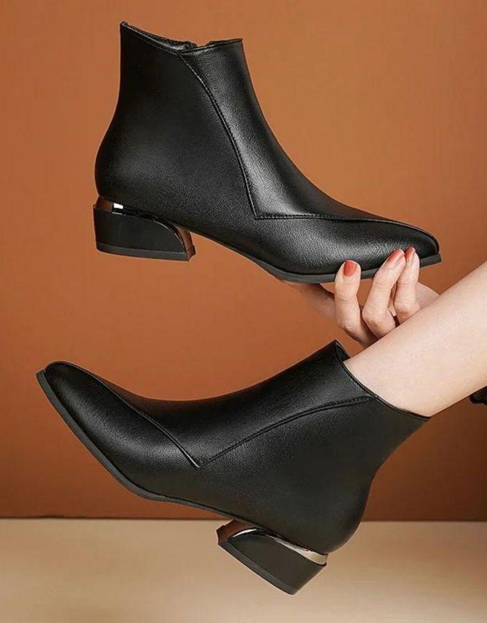 Bota Feminina Preta Jone