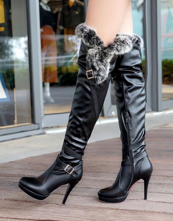 Bota Feminina Preta Salto Alto Pelúcia Easy