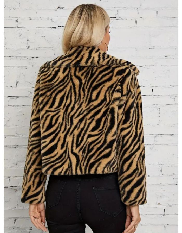 Casaco Feminino de Pelúcia Estampado Leopardo