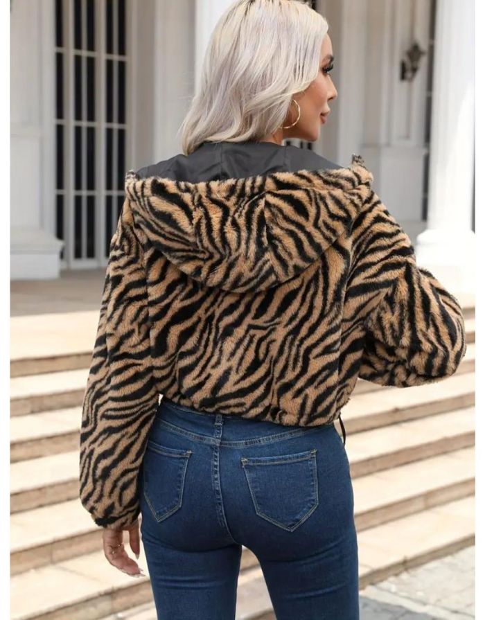 Jaqueta Feminina Estampa de Tigre Com Capuz