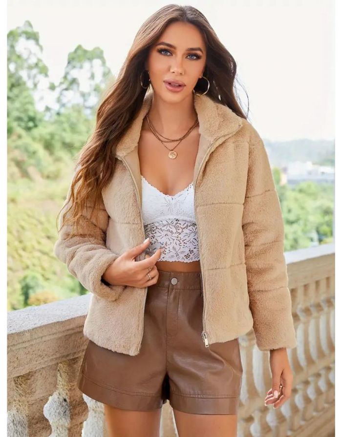 Casaco Bege Feminino Teddy Pele