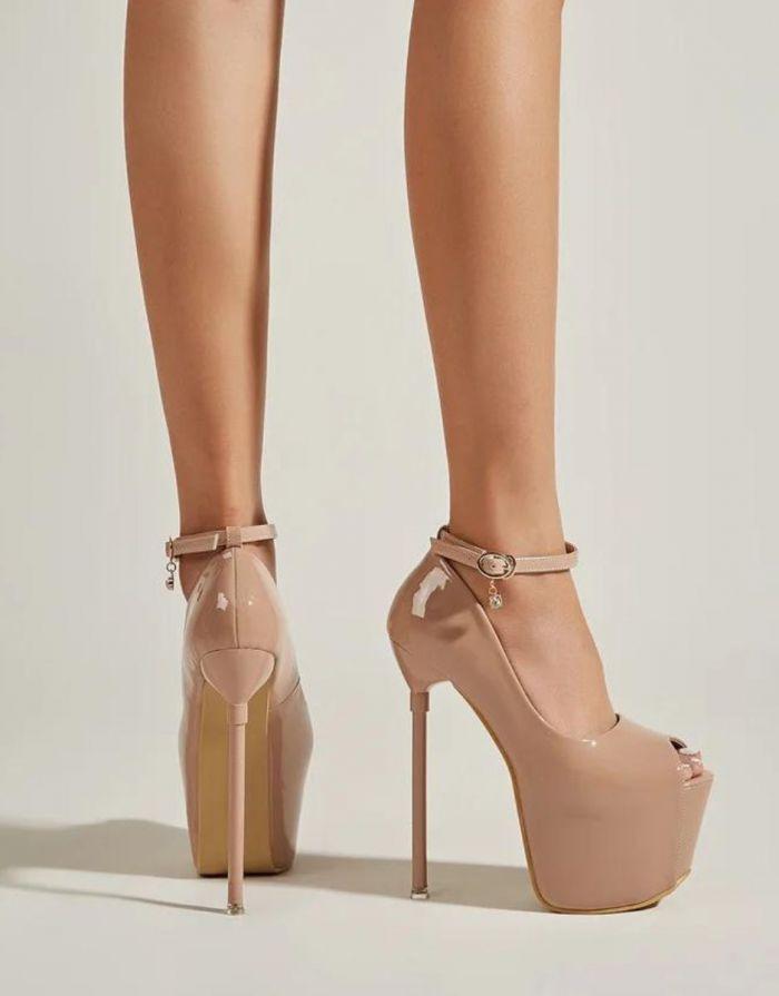 Sapato Feminino Bege Peep Toe Plataforma