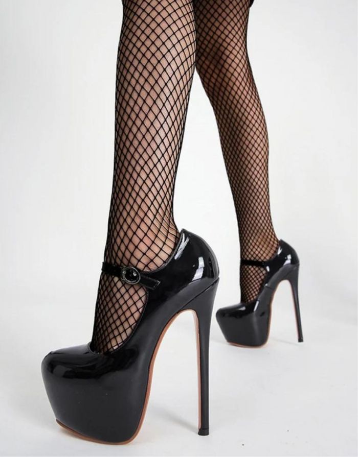 Sapato Feminino Preto Scarpin Ayla