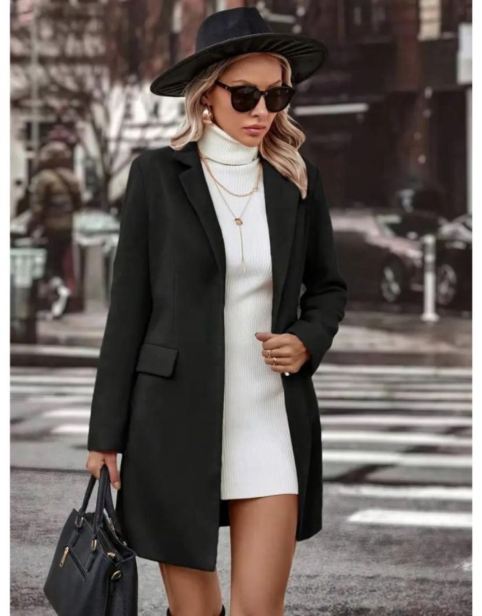 Sobretudo Preto Feminino Longo Gola Aberta Entalhada