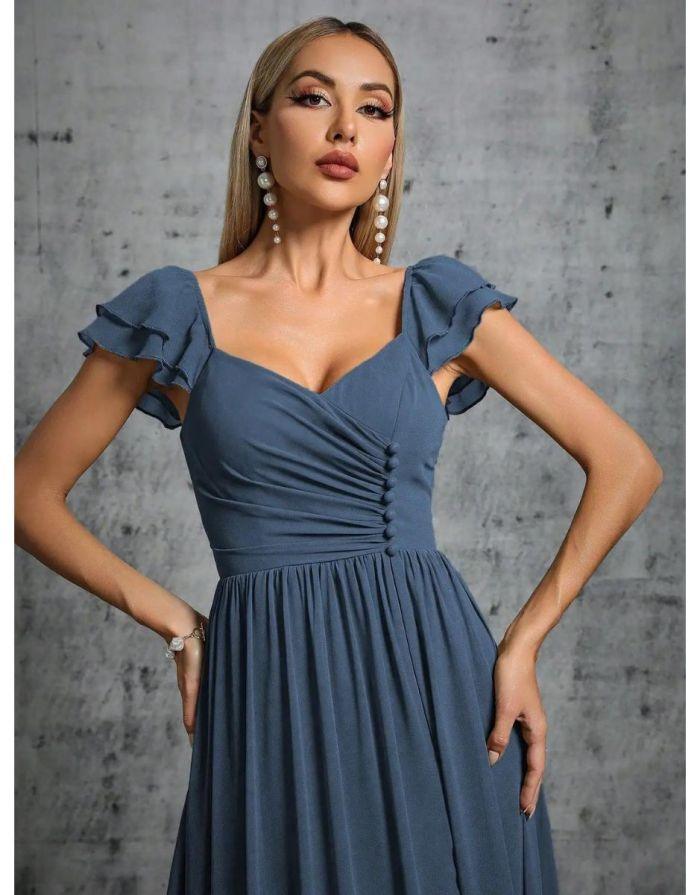 Vestido Azul Longo Com Gola Ferradura Mangas Babados