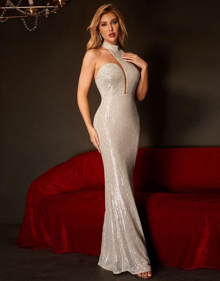 Vestido Bege Longo Gola Alta