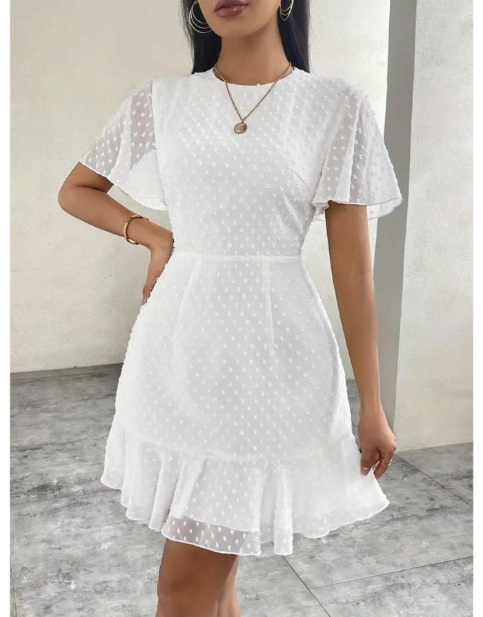 Vestido Branco Babado de Bolinhas Manga Curta