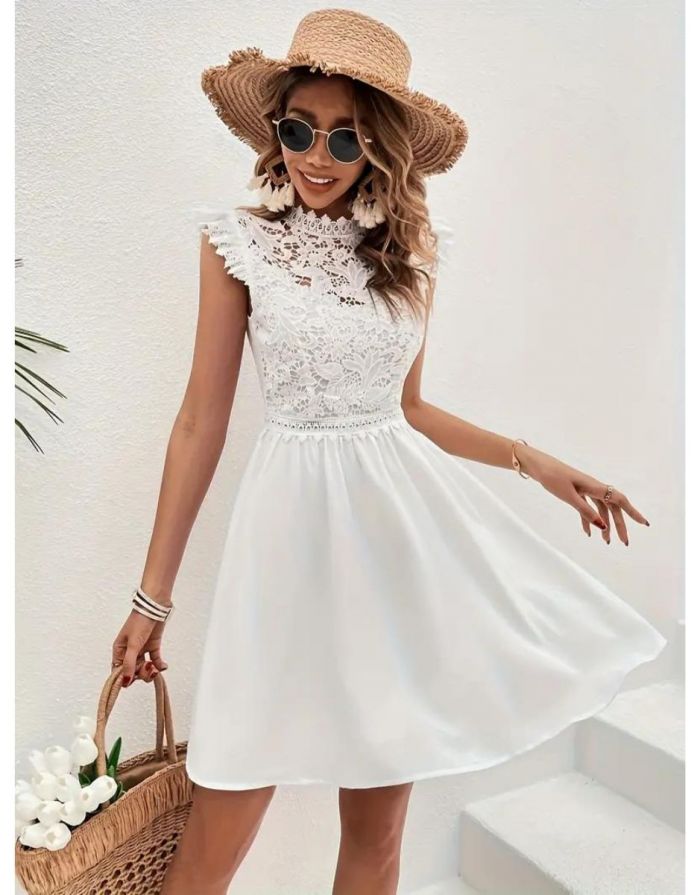 Vestido Branco De Renda Guipir Cintura Ilusória