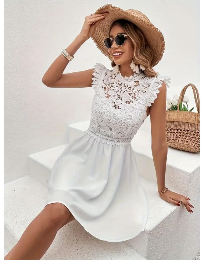 Vestido Branco De Renda Guipir Mangas Esvoaçantes
