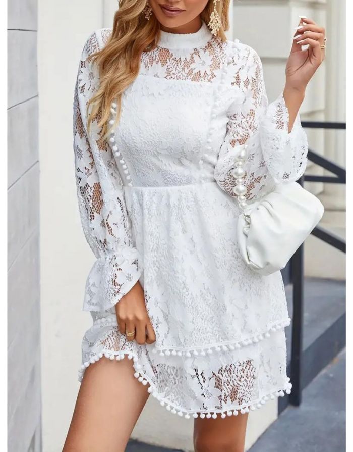 Vestido Branco De Renda Manga Longa Bainha
