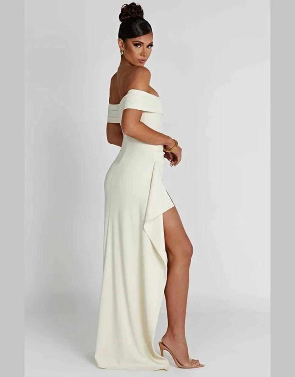 Vestido Branco Longo Off Ombro Fenda Alta
