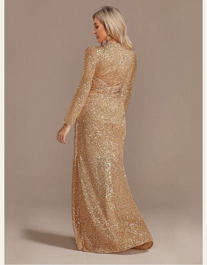 Vestido Champagne Longo Lantejoula Gola V