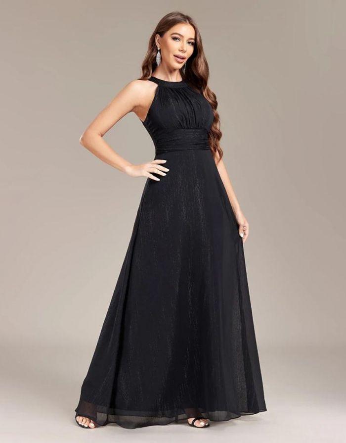 Vestido Preto Longo Fio Prateado de Dama de Honra