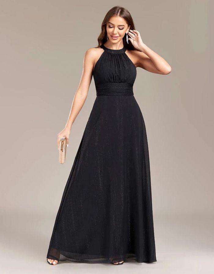 Vestido Preto Longo Fio Prateado de Dama de Honra