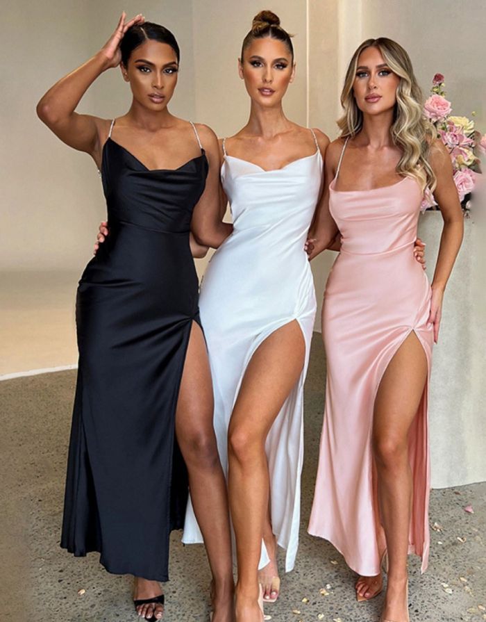 Vestido Rosa Midi de Cetim com Alcinhas Finas