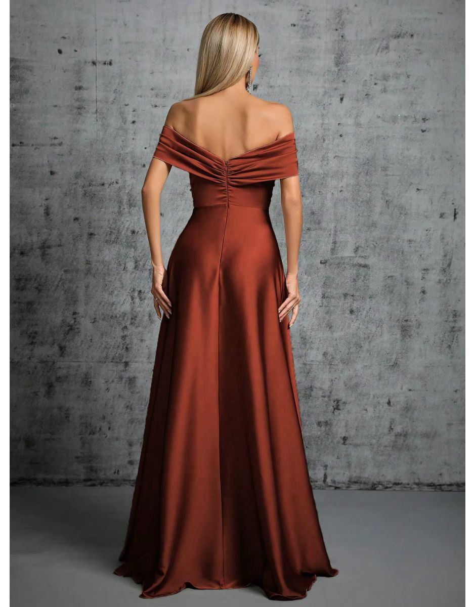 Vestido Terracota Longo De Cetim Plissado Gola De Linha