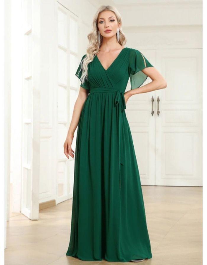Vestido Verde Longo Manga Curta Decote em V Chiffon