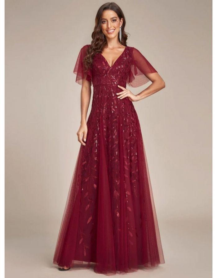 Vestido Vinho Borgonha Longo Romântico com Decote em V Mangas Babado