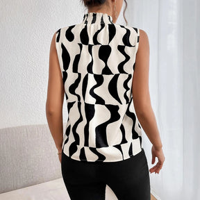 Blusa Irregular Bicolor Off Mangas