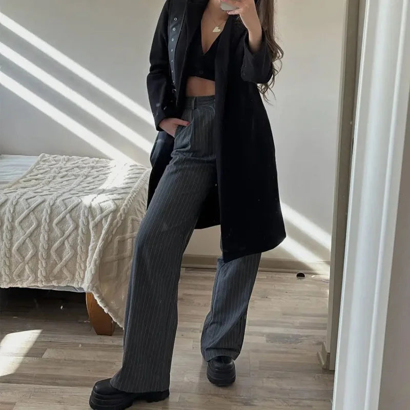 Calça Feminina Reta Listrada