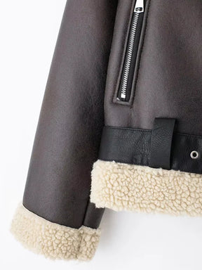 Jaqueta de Couro Feminina com Cinto Heritage