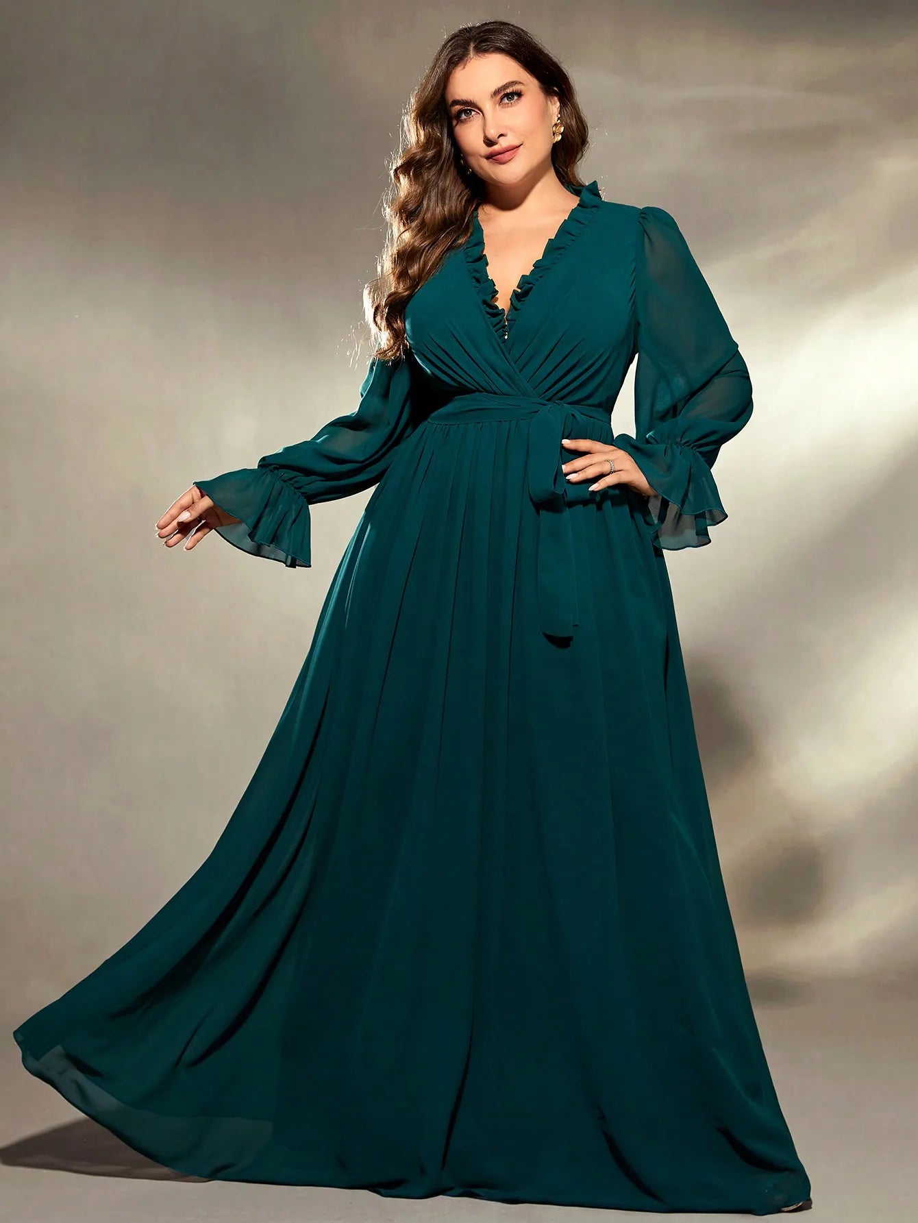 Vestido Verde Longo Plus Size Fabrielle