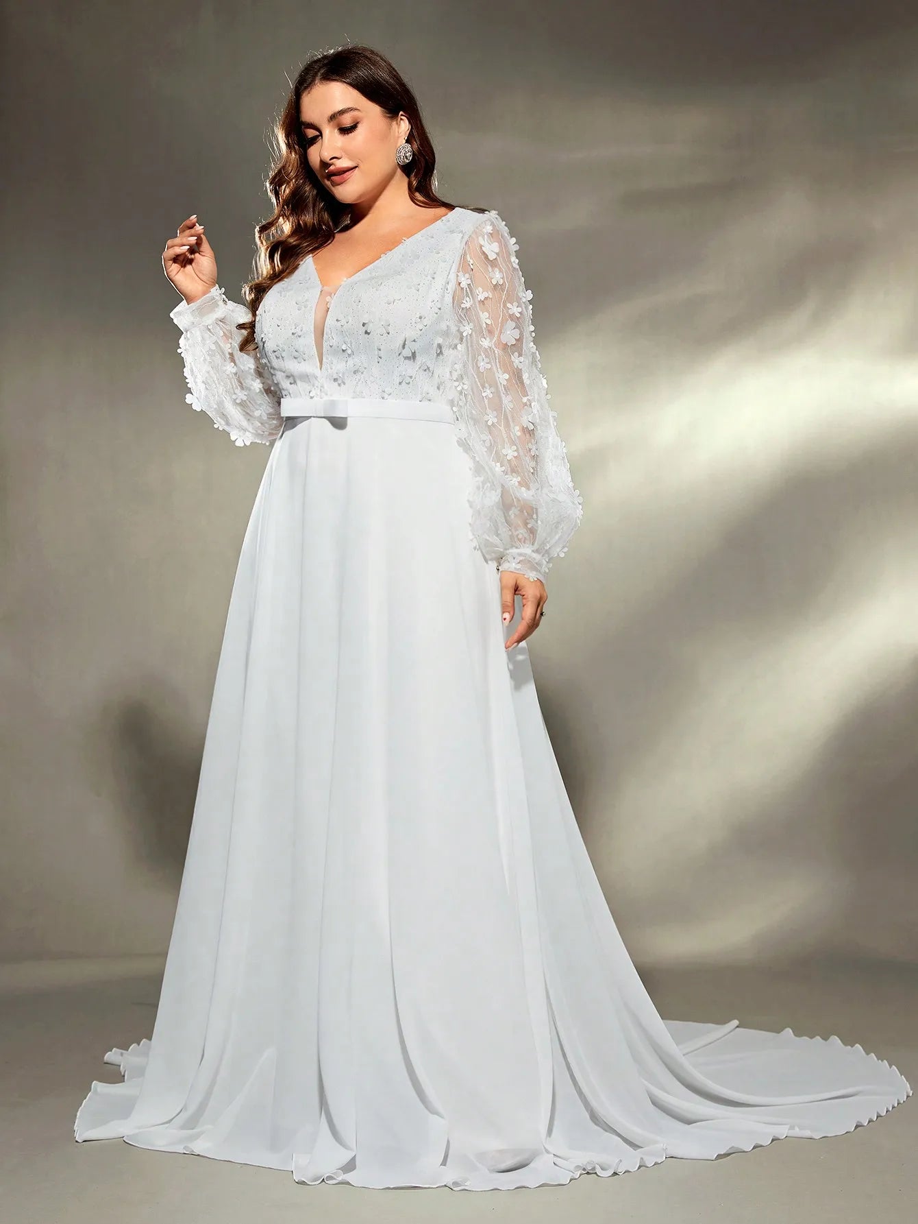 Mgiacy plus size V-neck three-dimensional embroidery chiffon train wedding dress Evening gown Ball dress Party dress